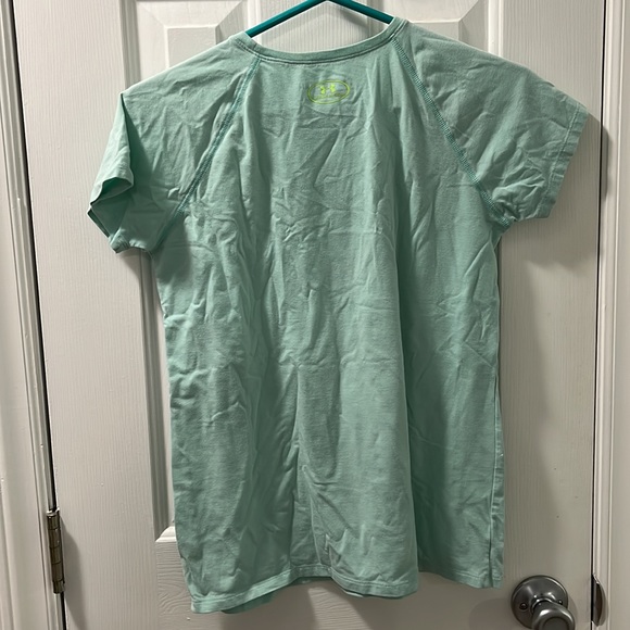 Under armor shirt - Picture 2 of 3